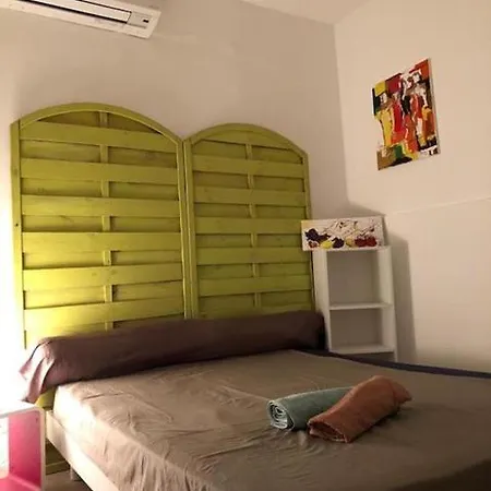 U Riposu דירה בסטיה
